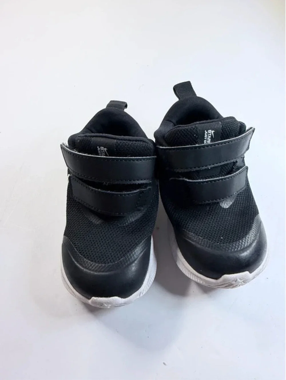 Nike Star Runner Kids Toddler Size 6C Black White Velcro Sneakers DA2778-003